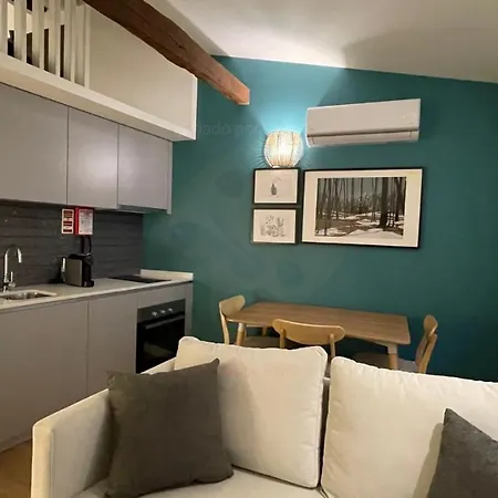 Casa De Couros 아파트 *