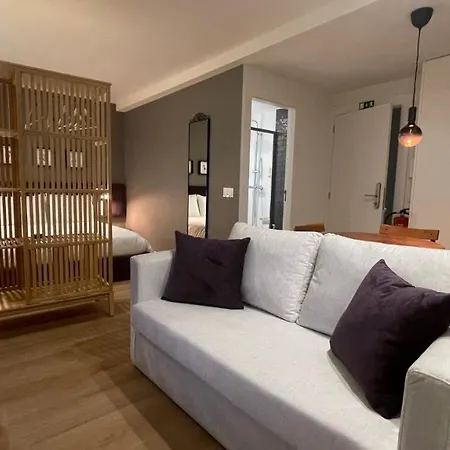 Casa De Couros *